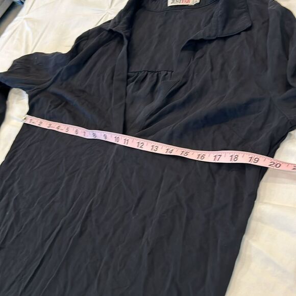 Justfab Women's Black Deep V-Neck Long Sleeves Crinkle Dress Size Medium - Picture 8 of 9